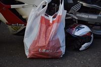 �j�R����IMGE SPACE�֍s���܂��B